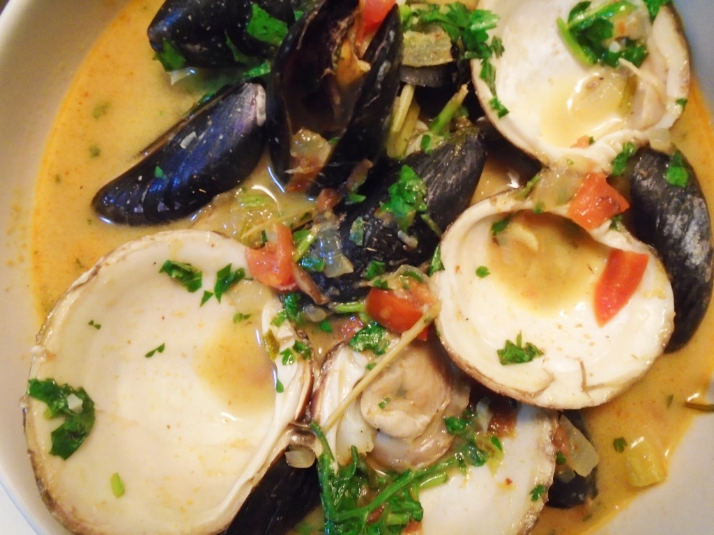 mussels and clams thai